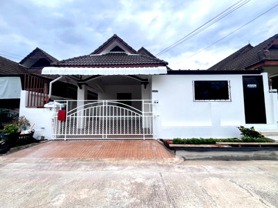 บ้านเดี่ยว เชียงใหม่ : ขายบ้านเดี่ยวชั้นเดียว ทิพย์ภมรฮิลล์ แม่เหียะ – บ้านรีโนเวทใหม่ ทำเลดี เดินทางสะดวก T. 063-6649056