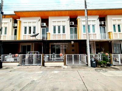 Townhouses for sale : For Sale Townhouse/Townhome  , Golden Town Srinakarin-Sukhumvit , wide frontage , Phraek Sa , Mueang Samut Prakan , Samut Prakarn , CX-123915 ✅ Live chat with us ADD LINE @connexproperty ✅