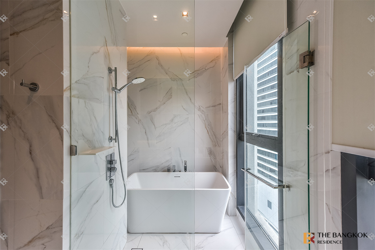 picture The Reserve Sathorn Big discount, full deal - 9/10