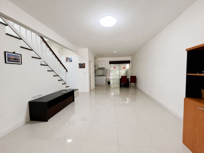3-bed townhouse for rent, 162 sqm, 20 sq wah, Town Avenue Rama 9