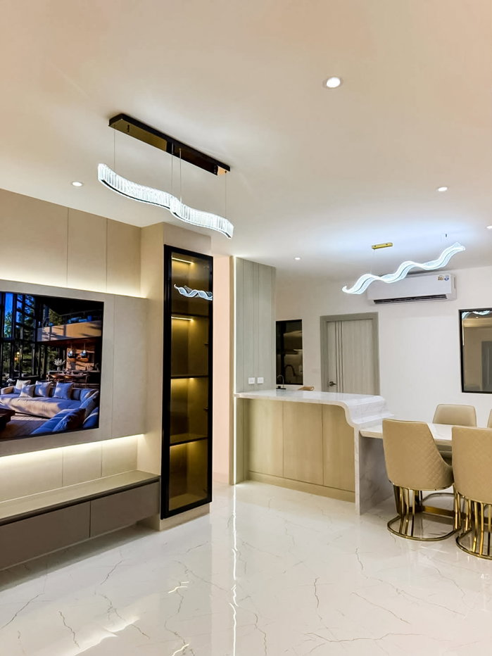 picture 3 Bedroom Modern Contemporary House for Sale Laem Chabang - 17/21