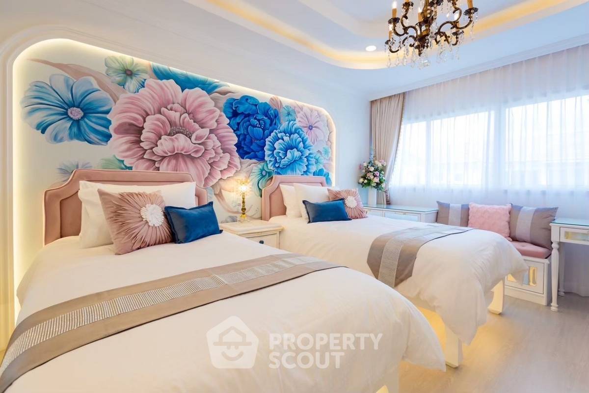 picture 4-BR 260 Sqm Townhouse At Villa CDC (Lat Phrao) (ID 3201465) - 13/23
