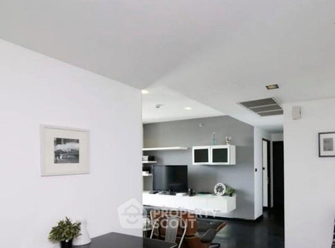 ขายคอนโด 2 ห้องนอน The Alcove Thonglor 10 ใกล้ BTS ทองหล่อ (ID 3194840)