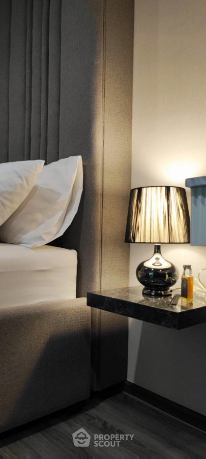 picture 30th-Floor 1-BR At Ideo Chula Samyan Near MRT Sam Yan (ID 1538862) - 7/13