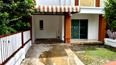 Townhouses for sale : Seliing townhouse at Pruesa view 5, Pracharuamjai Rd.