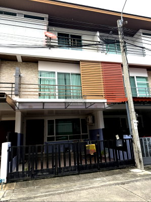 Townhouses for sale Bangkok : For Sale Townhouse/Townhome  , Premium Place Nawamin – Ladprao 101 , high floor , wide frontage , MRT-Ladprao 101 , Khlong Kum , Bung Kum , Bangkok , CX-169668 ✅ Live chat with us ADD LINE @connexproperty ✅