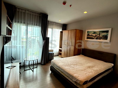 Condos for rent : ▚ L1JC04ツ FOR RENT: Life Asoke Rama 9 Studio 1 Bath 28sqm High Floor Great Price Near MRT Rama 9✨