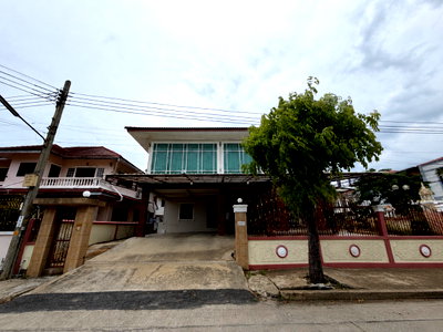 บ้านเดี่ยว วิทยาลัยการอาชีพพระสมุทรเจดีย์ : ขายบ้านเดี่ยวหลังมุม หลังใหญ่ 120 ตร.ว. หมู่บ้านสยามนิเวศน์ 1 ประชาอุทิศ–คู่สร้าง 