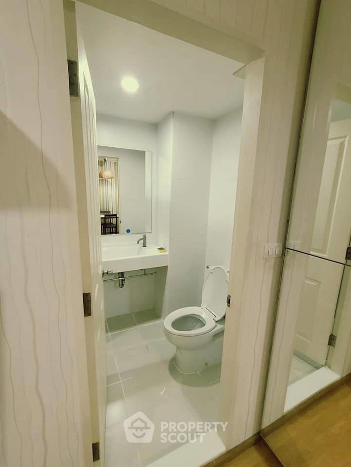 picture 30th-Floor 1-BR Condo U Delight Onnut Station Near BTS On Nut (ID 388614) - 4/7