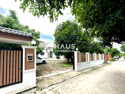 Houses for sale ม.ธนบุรี : House with land, Soi R.P.Ch. / 3 Bedrooms #HDMK089