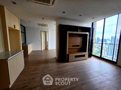 Condos for sale : 38th-Floor 2-BR 106 Sqm Noble State 39 Near BTS Phrom Phong (ID 3206308)