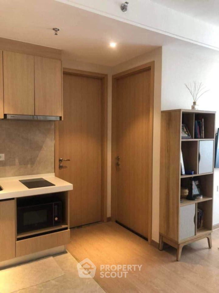 รูป คอนโดหนึ่งห้องนอนให้เช่า Regal Sathon-Naradhiwas ย่านสาทร (ID 3206191) - รูปที่ 6/9