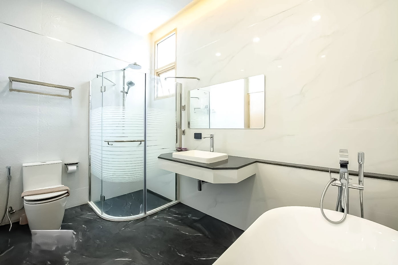 picture High End Pool Villa for Sale Jomtien Pattaya 5 Bedrooms - 13/18