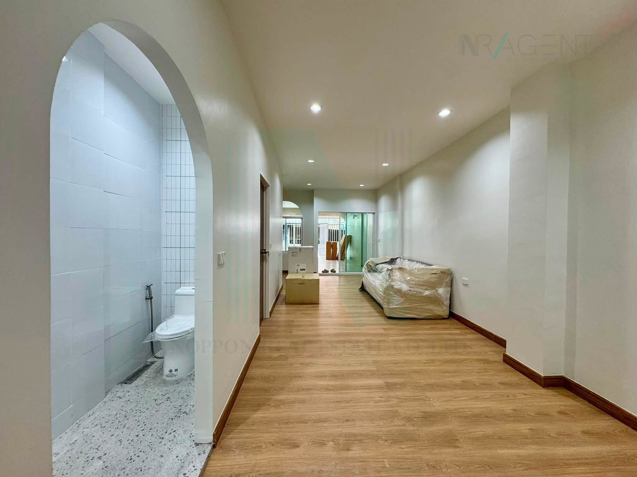 รูป 📌 ขายทาวน์เฮาส์ โครงการ บ้านอมรพันธ์ 9 2 ชั้น 3 ห้องนอน 3 ห้องน้ำ - รูปที่ 4/8