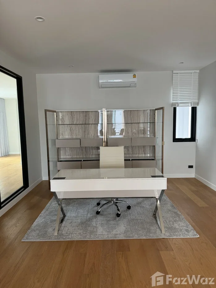 picture House For Rent 6684569 - 8/16