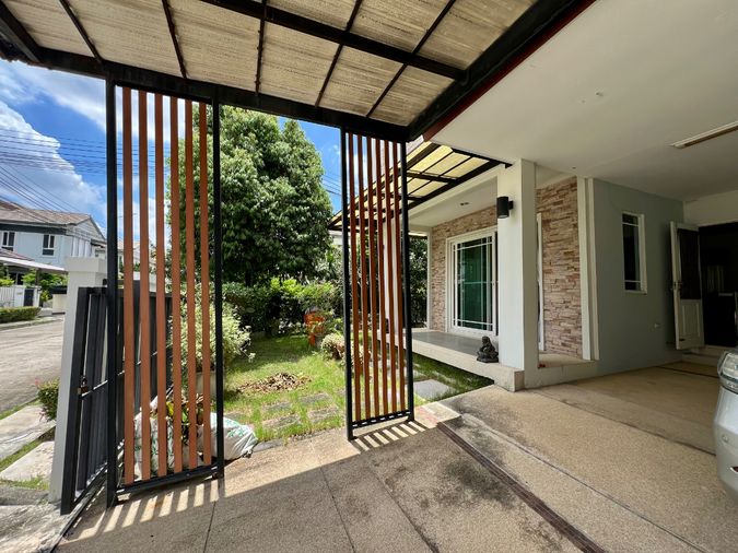 3-bed house for sale, 190 sqm, 62.3 sq wah, Manthana Village Ramintra - Wongwaen