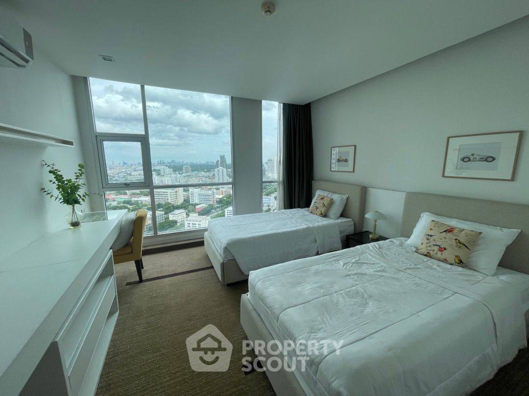 picture High-Floor 3-BR 185 Sqm At Sathorn Prime Residence, BTS Saint Louis (ID 1505920) - 28/35