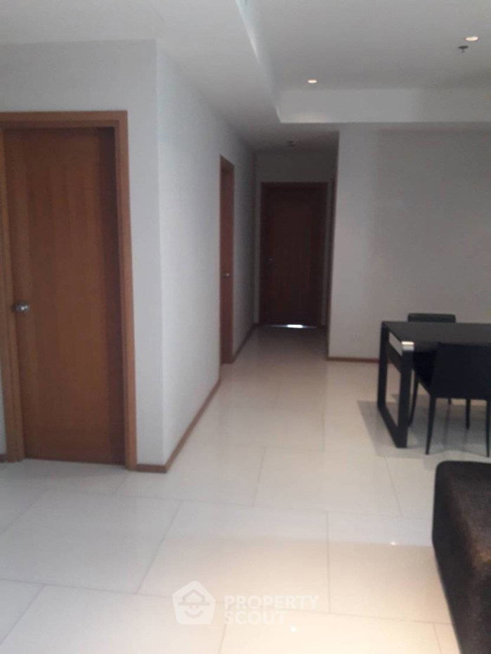 picture 27th-Floor 2-BR The Emporio Place Near BTS Phrom Phong (ID 3202925) - 4/18