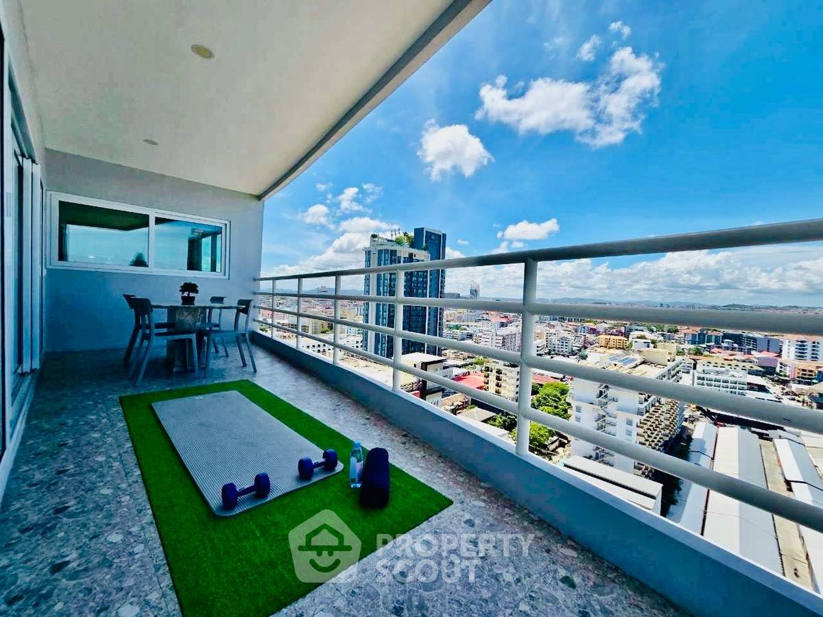 รูป คอนโด 1 ห้องนอน 108 ตร.ม. ชั้น 19 View Talay 6 Condominium (ID 3205960) - รูปที่ 11/12