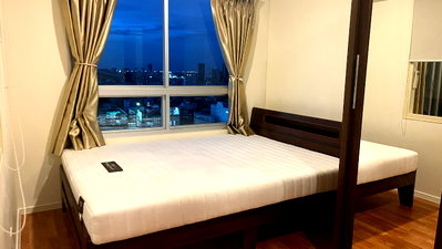 Condos for rent : For Rent Lumpini Ville Phattanakan-Srinakarin 1 bedroom 28m Fl.20