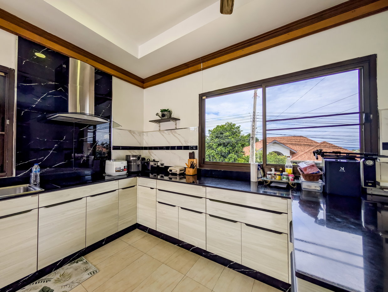 picture 1 rai 6 Bed Pool Villa for Sale Thung Klom Tan Man East Pattaya - 7/24