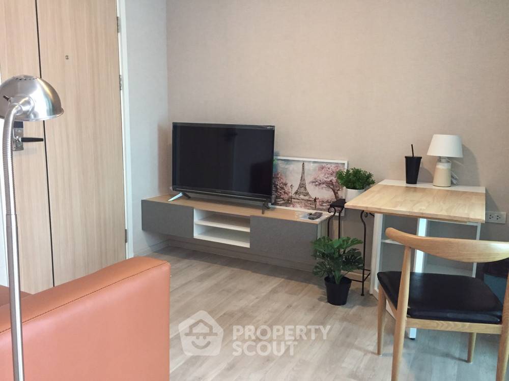 picture 1-BR At Maxxi Condo Rachayothin-Phahol 34 Near BTS Kasetsart University (ID 303394) - 2/22