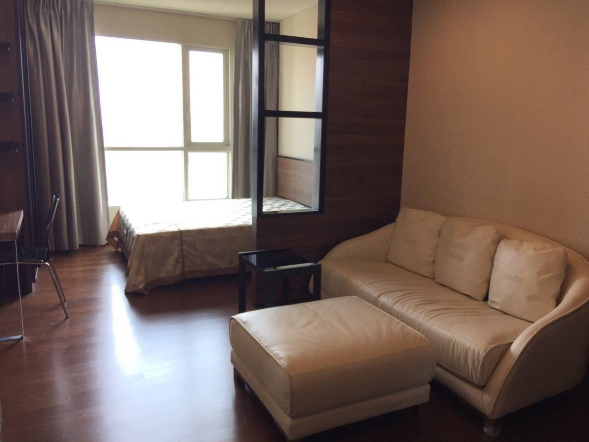 รูป ห้อง Studio High floor ใจกลางทองหล่อ 📢 Line : @085pucam / 0627941024 🥳 YKP Rental Condo - รูปที่ 5/6