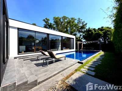 Houses for sale Thalang Phuket : 3-Bedroom Private Pool Villa in Bang Tao / Layan 6685696