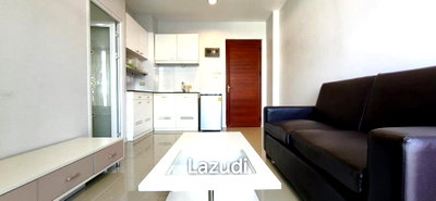 Condos for sale : Fully Furnished 1-Bed at CC Condominuim 1