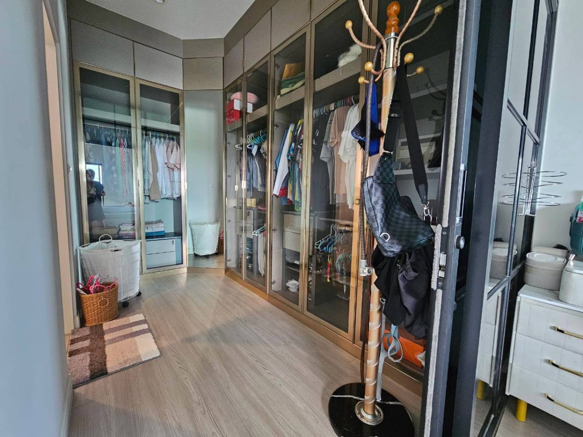 รูป 🏡✨ ขาย  บ้านเดี่ยวหลังใหญ่ สราญสิริ รังสิต แปลงหัวมุม | พื้นที่กว่า 102 ตร.ว. - รูปที่ 9/16