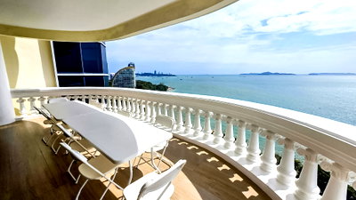Condos for rent : 3 Bedroom Condo for Rent Sky Beach Condominium Pattaya