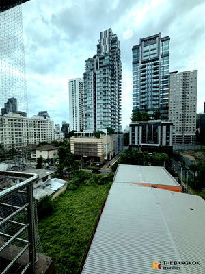 Condos for rent : Private Unit, Fully Equipped Common Area Serene Place near BTS Phrom Phong