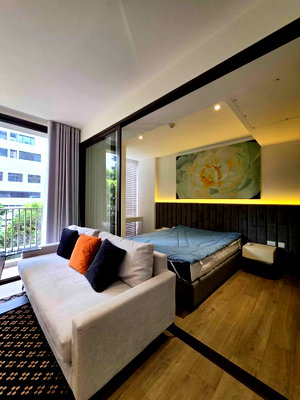คอนโดให้เช่า : 🏙️✨ FOR RENT: FINN Asoke  📩 Interested in this room? Screenshot or copy the link and send us via Line for more details & room viewing.  
