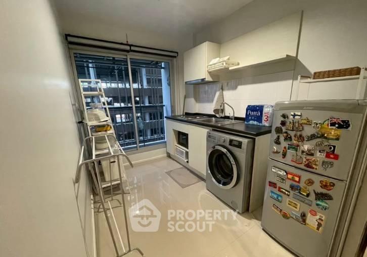 picture 1-BR Condo At Aspire Rama 9 Near MRT Phra Ram 9 (ID 3137814) - 5/6