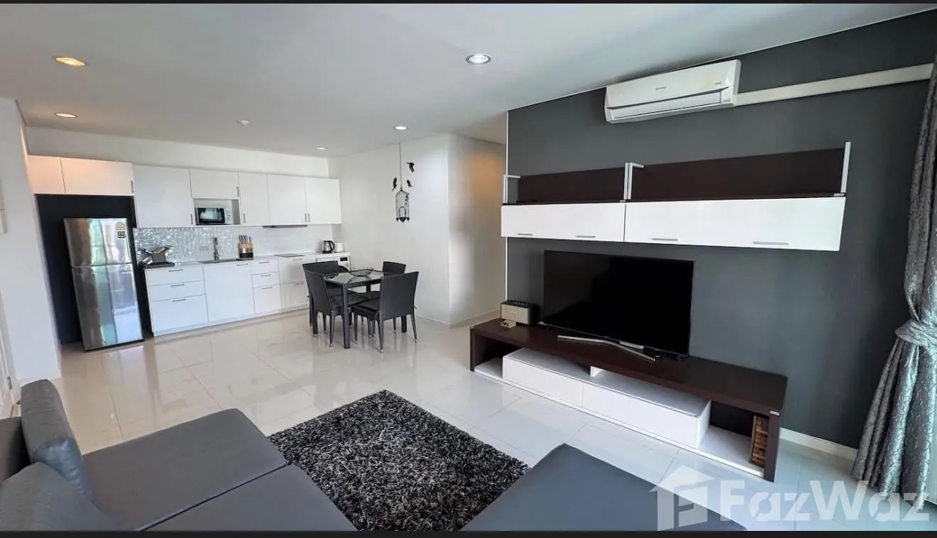 picture 3 Beds - 2 Bath Freehold Condominium 6684602 - 5/23