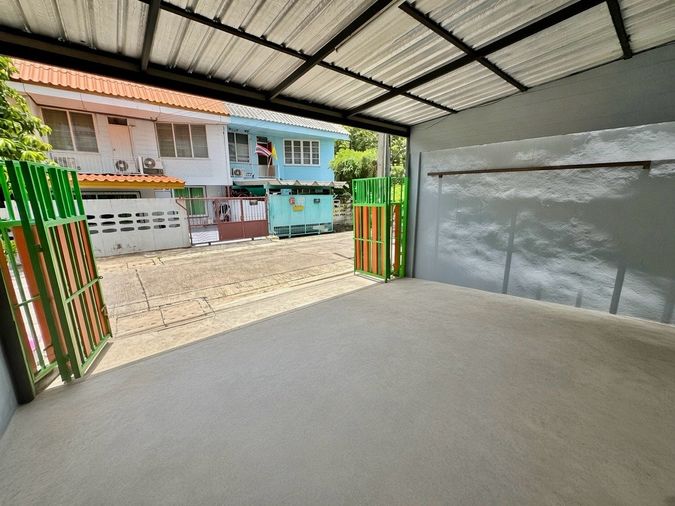 3-bed house for sale, 130 sqm, 23 sq wah, Lak Si