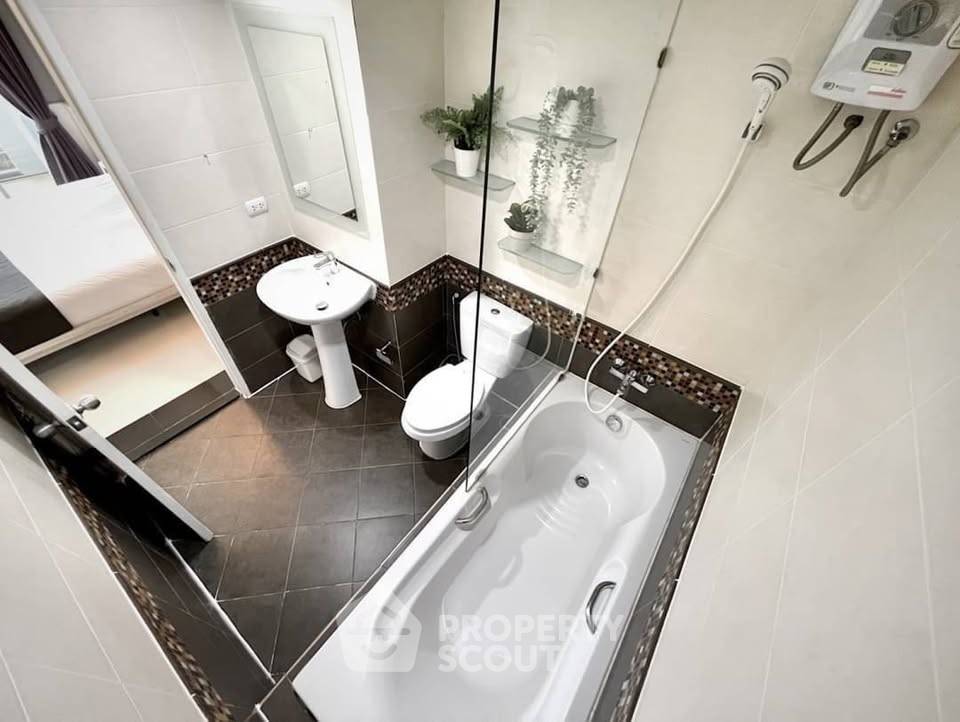 picture Pet-Friendly 2-BR Waterford Sukhumvit 50 Condominium Near BTS On Nut (ID 3206080) - 14/16