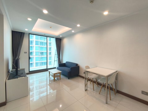 PFD-08770 Condo for rent: Supalai Oriental Sukhumvit 39. Beautifully decorated, premium unit, ready to move in. Close to BTS Phrom Phong. 🏙️✨
