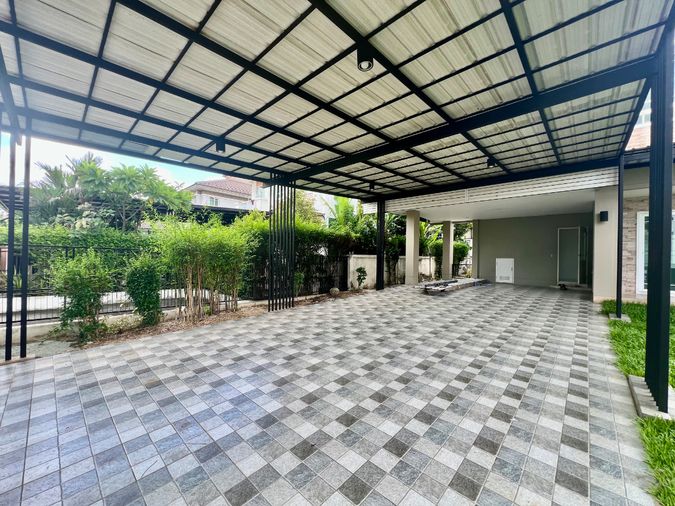 ขายบ้านเดี่ยว 4 ห้องนอน 200 ตร.ม. 88 ตร.ว. บ้านมัณฑนา รามอินทรา - วงแหวน