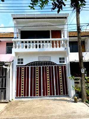 Townhouses for sale Bangkok : For Sale Townhouse/Townhome  , Baan Seementhai Prachachuen , Lat Yao , Chatuchak , Bangkok , CX-170116 ✅ Live chat with us ADD LINE @connexproperty ✅