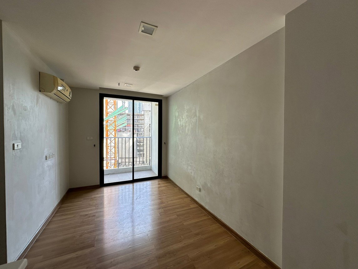รูป 🔥 ขายคอนโดราคาดี เพลา คอนโดมิเนียม| Phela Condominium | BTS วุฒากาศ - รูปที่ 2/8