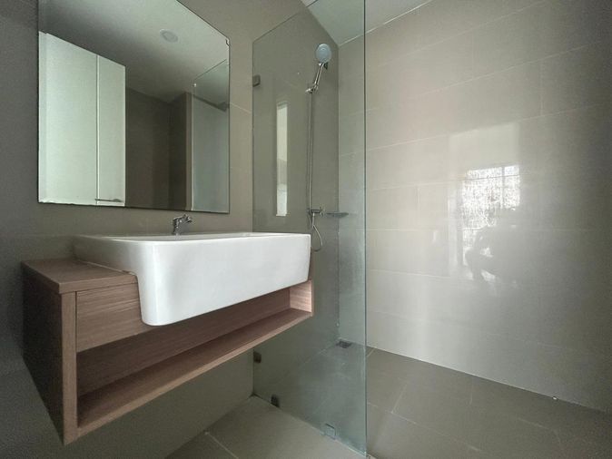Studio condo for sale, 26.8 sqm, Library Houze Charan 13