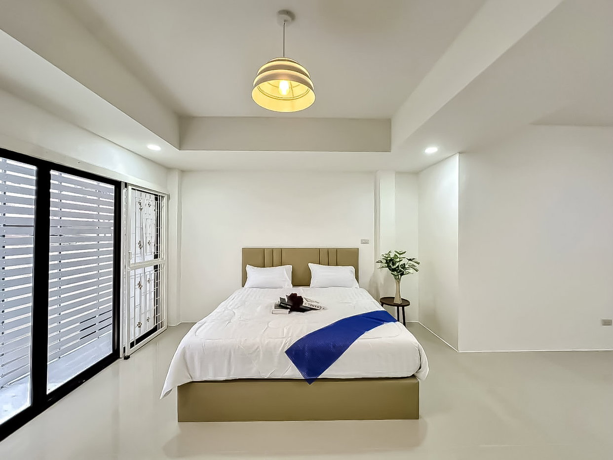 รูป Modern 2Storey Townhouse for Sale Chaiyapruek Pattaya - รูปที่ 6/12