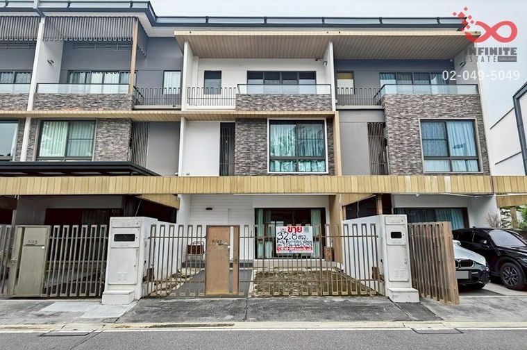 ขายทาวน์โฮม 3 ห้องนอน 224 ตร.ม. 32.8 ตร.ว. เดอะ แลนด์มาร์ค เอกมัย รามอินทรา
