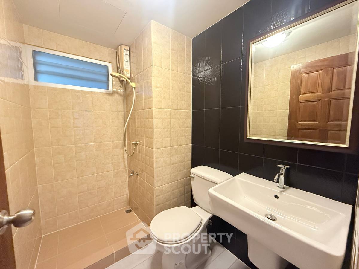 รูป คอนโด 2 ห้องนอน Lumpini Center Sukhumvit 77 ใกล้ BTS อ่อนนุช (ID 2752487) - รูปที่ 13/13