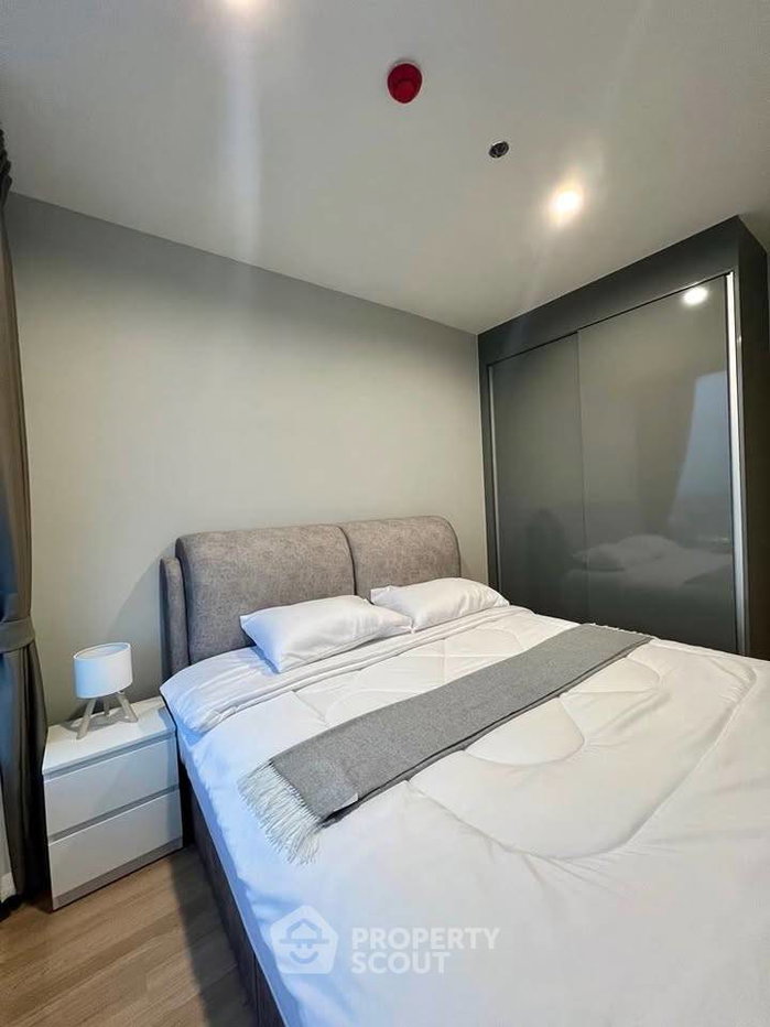 picture 45th-Floor 2-BR Condo Skyrise Avenue Sukhumvit 64 Near BTS Punnawithi (ID 3206035) - 6/21