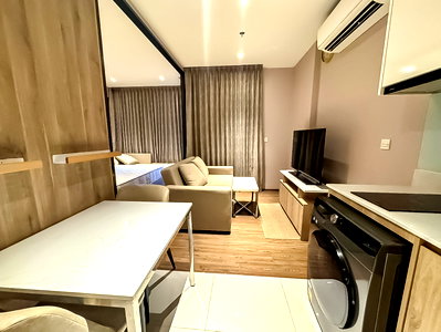 Condos for sale : Sea View 1Bed Condo for Sale Once Pattaya North Pattaya