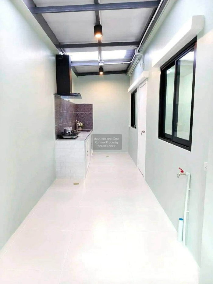 รูป ขายทาวน์เฮ้าส์/ทาวน์โฮม  บ้านพฤกษา ไพร์ม รถไฟฟ้าสถานีบางพลู – ราชพฤกษ์ ห้องมุม หน้ากว้าง รีโนเวทใหม่ บางรักใหญ่ บางบัวทอง นนทบุรี CX-169014 ✅ ทักไลน์ @connexproperty ตอบทันที ทีมงานมืออาชีพ ✅ - รูปที่ 10/12