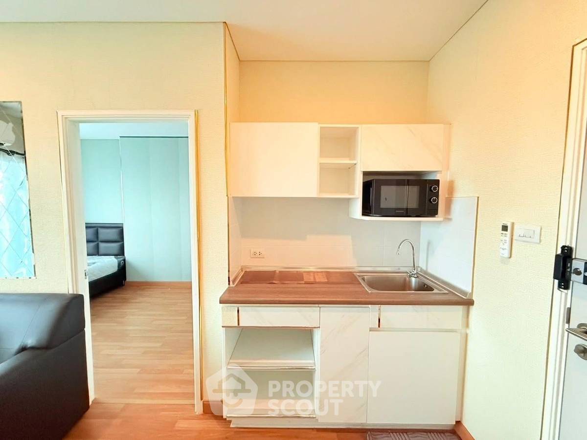 รูป คอนโด 1 ห้องนอน ให้เช่า Lumpini Place Ratchada-Sathu ย่านสาธุประดิษฐ์ (ID 2370000) - รูปที่ 8/15