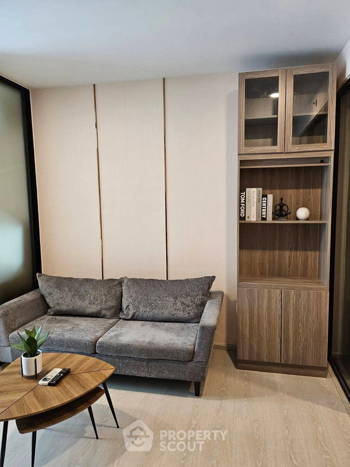 picture 2-BR Condo At Knightsbridge Phaholyothin Interchange (ID 3204675) - 2/14